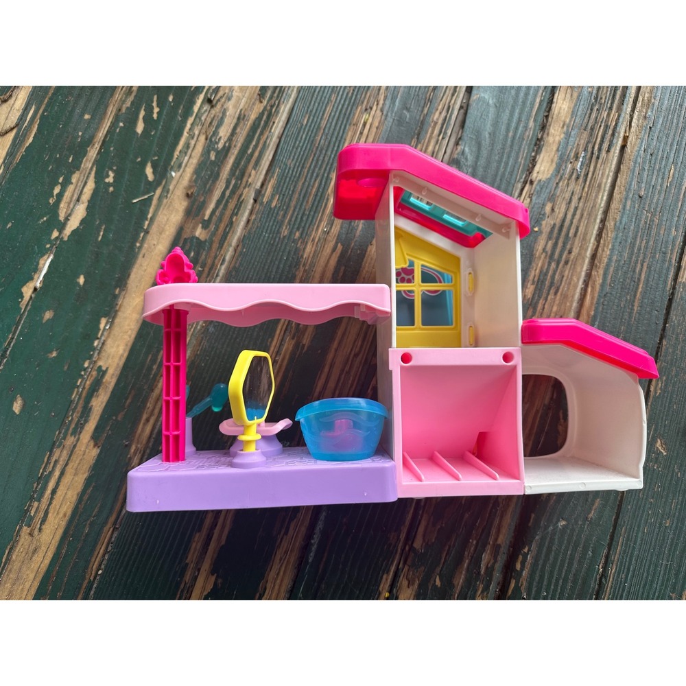 Fisher Price Little People Barbie Pet Spa Grooming Station Playset Pink Yellow